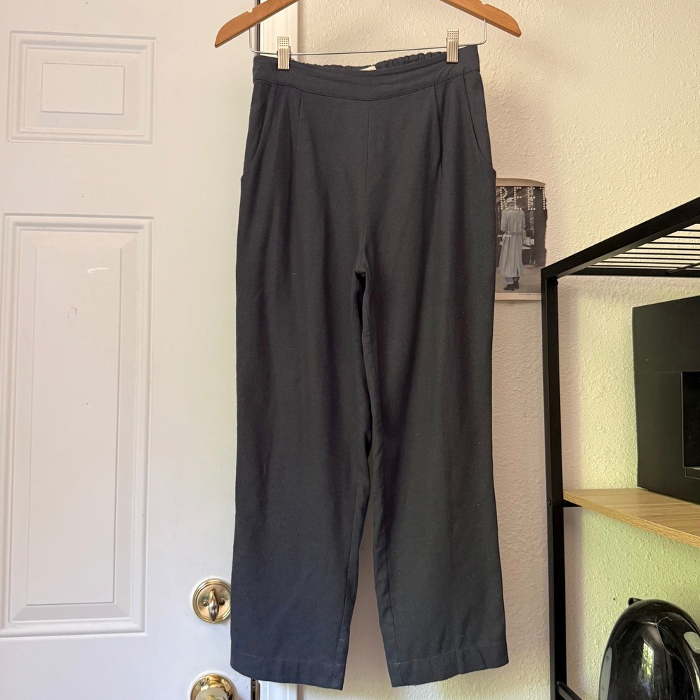 7115 BY SZEKI grey raw silk straight leg pull on cropped pants